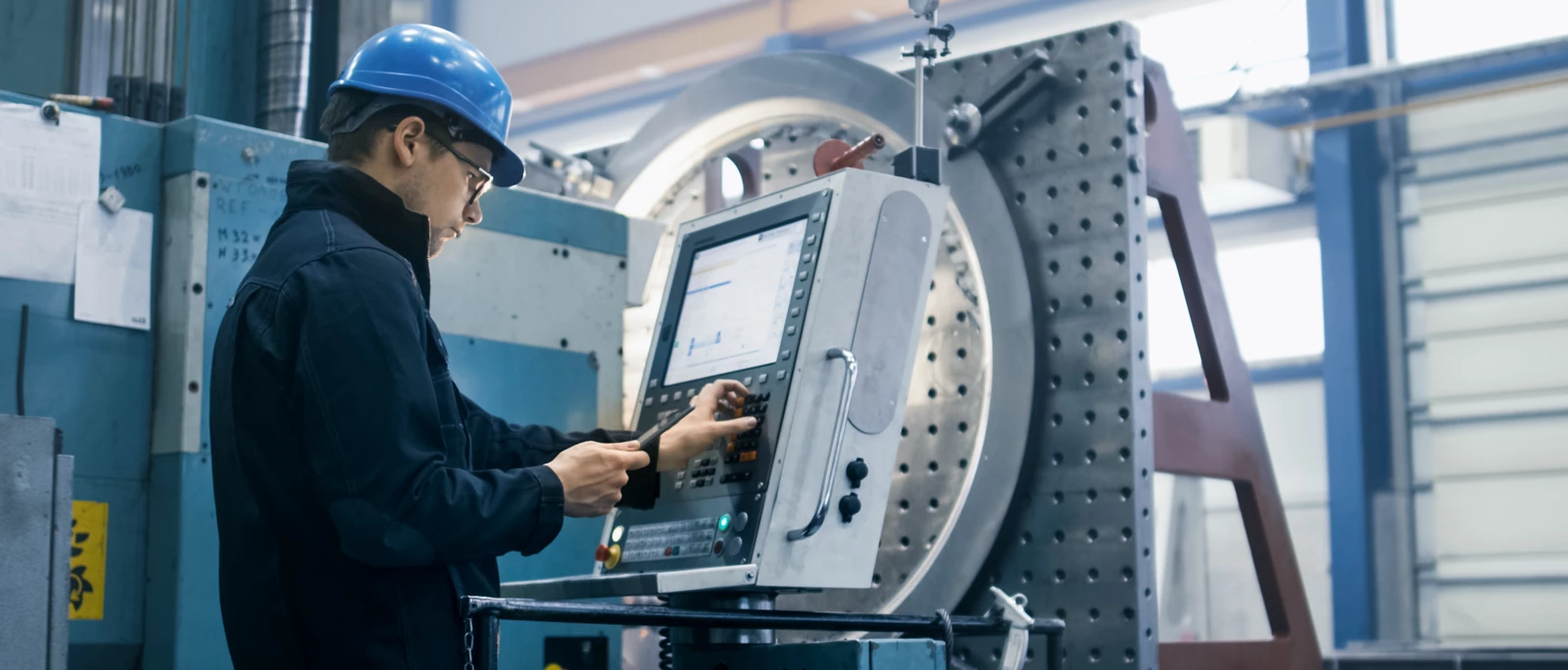 Machine Operator Job Description & Requirements