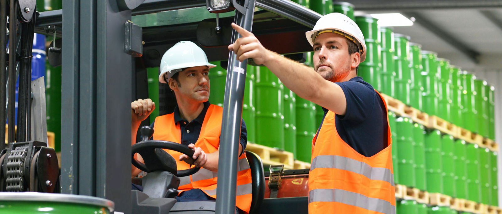 What Does A Warehouse Forklift Operator Do?